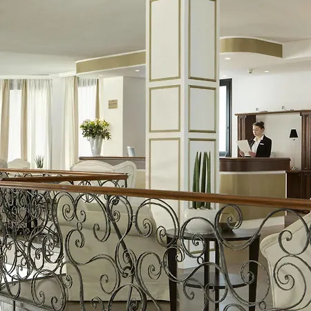 Byron Bellavista 4*